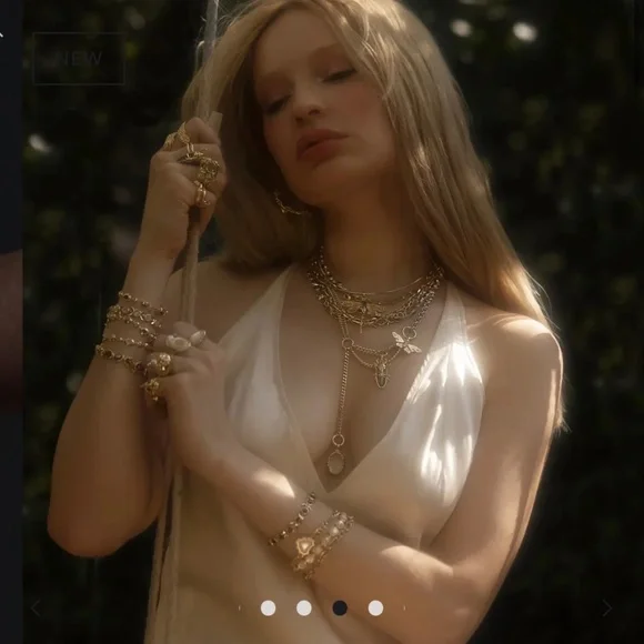 Secret Forest Asymmetrical Charm Necklace - Picture 4 of 8